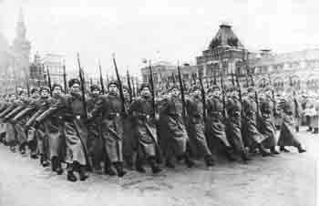 http://www.great-country.ru/images/articles/Stalins_Death/military_parade.jpg