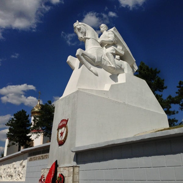Великая страна СССР,Кущевская атака - памятник