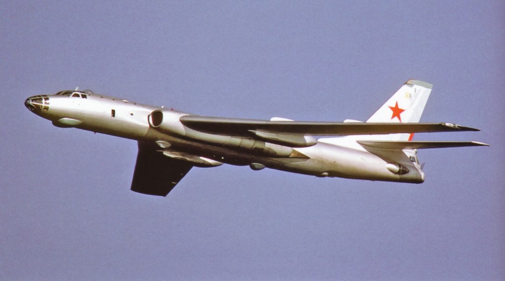 Великая страна СССР,Ту-16,советский дальний реактивный бомбардировщик